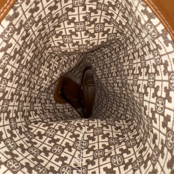 NEW Tory Burch Sofia Camel Brown Emblem Riding Boots – Size 6M - Picture 5 of 15